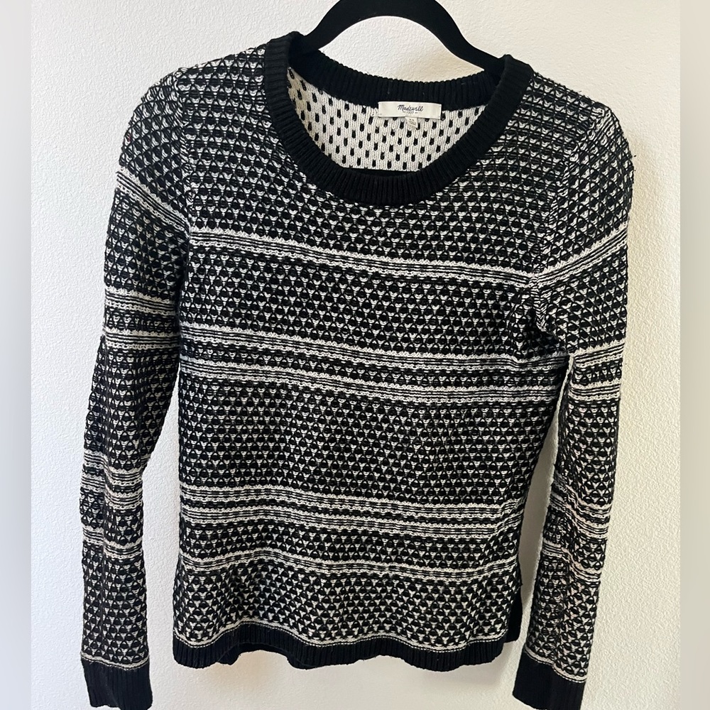 Madewell knitted sweater in size XS